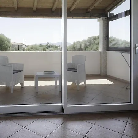 Apartament Sardegna - Mirto & Flowers Olbia