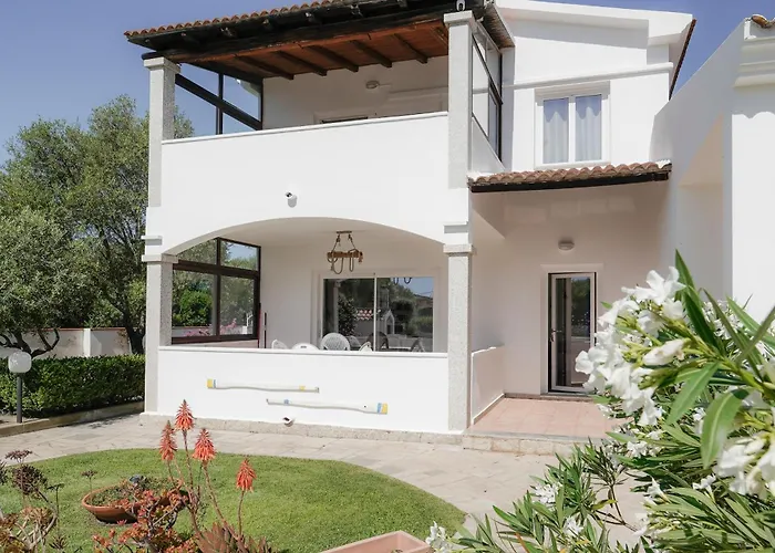 Apartament Sardegna - Mirto & Flowers